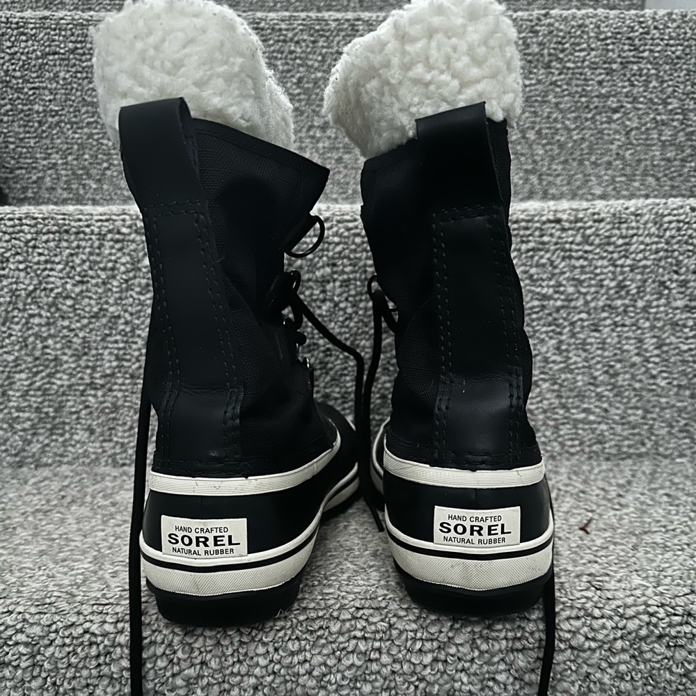 Women’s Sorel Boots, Size 5.5